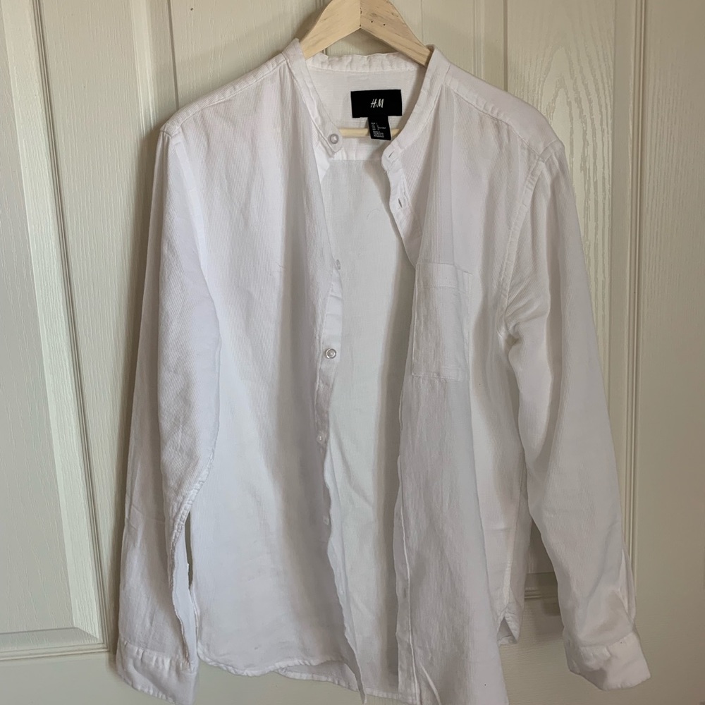 H&M button down shirt